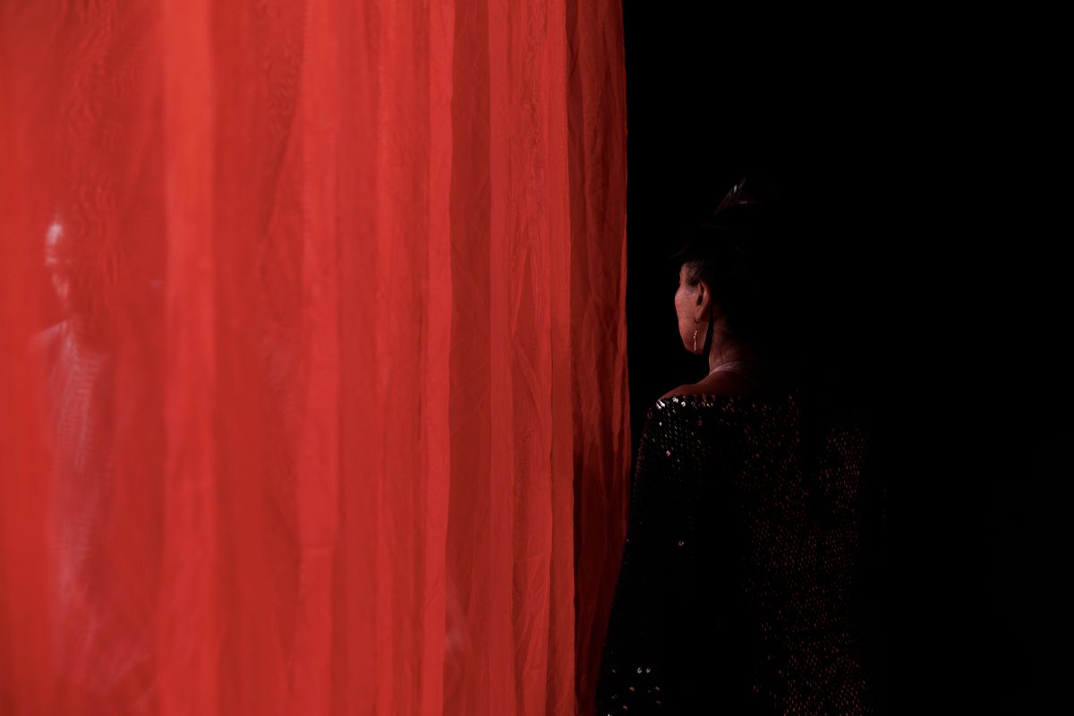 Muziektheater Transparant/Silence Radio - Portici