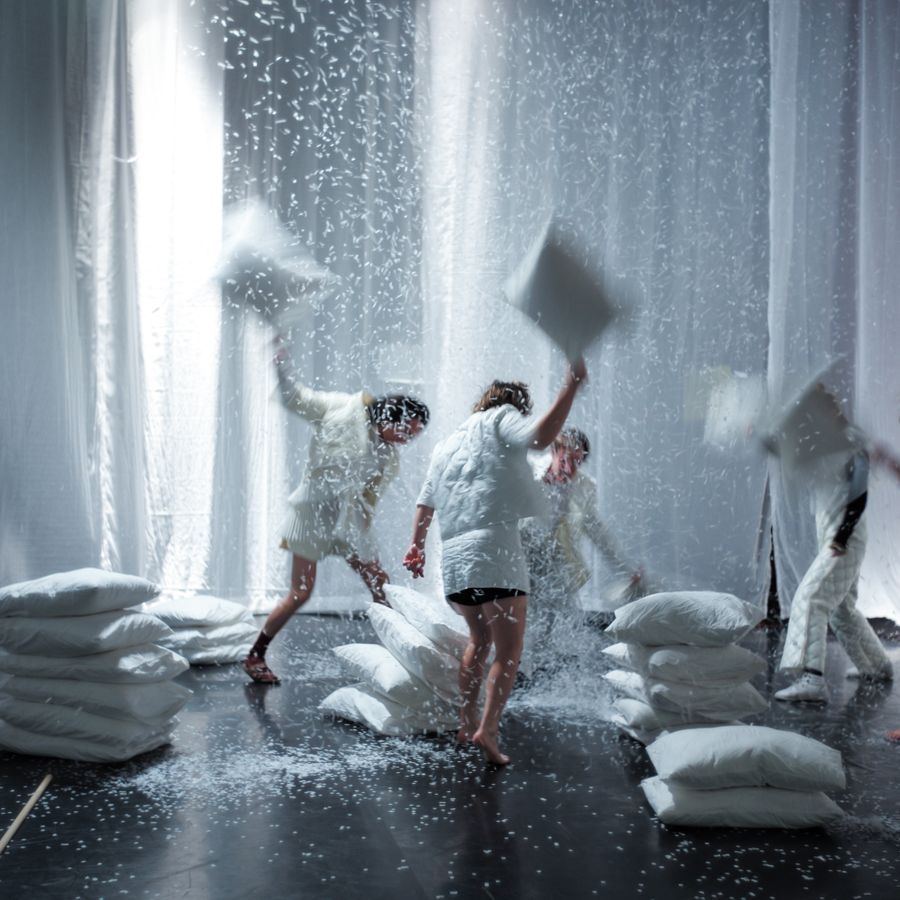 Permit, oh permit my soul to rebel - Aline Breucker & Quintijn Ketels / Side-Show