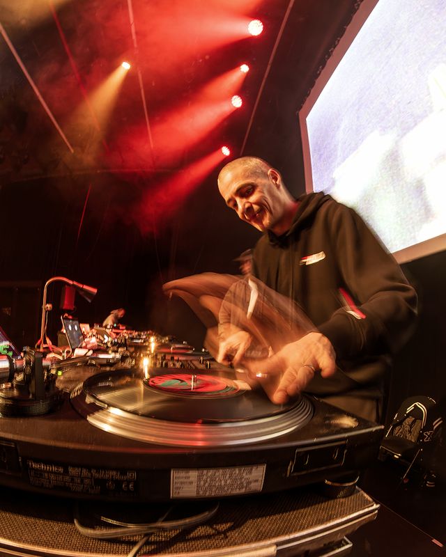 DJ Grazzhoppa's DJ Bigband