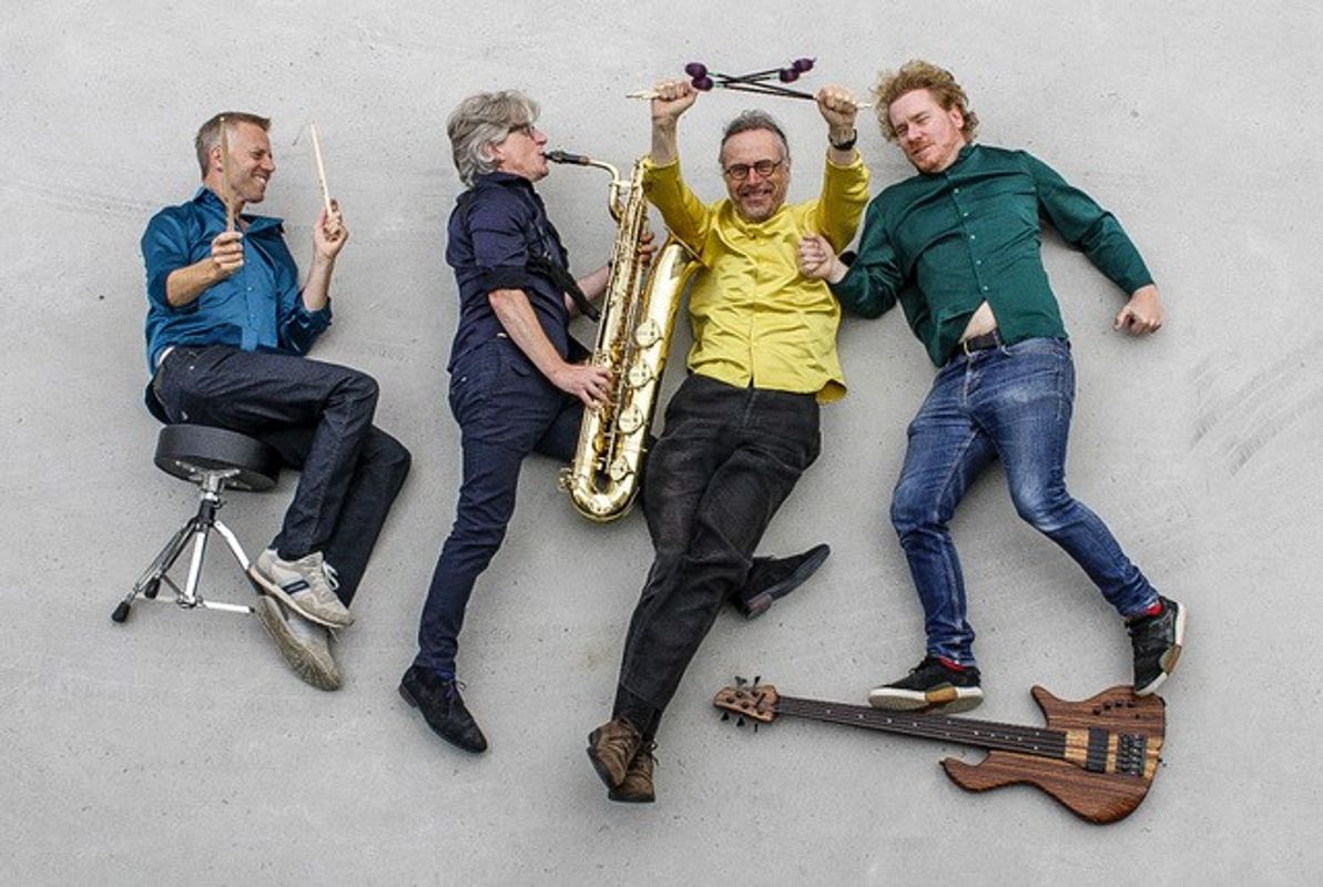 Beat Love Oracle - Frank Nuyts & Guests