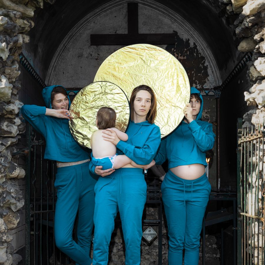 Beatrijs - Lola Bogaert, Sara Haeck & Yinka Kuitenbrouwer